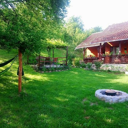 Guest House Little Heaven อูชิเซ ภายนอก รูปภาพ